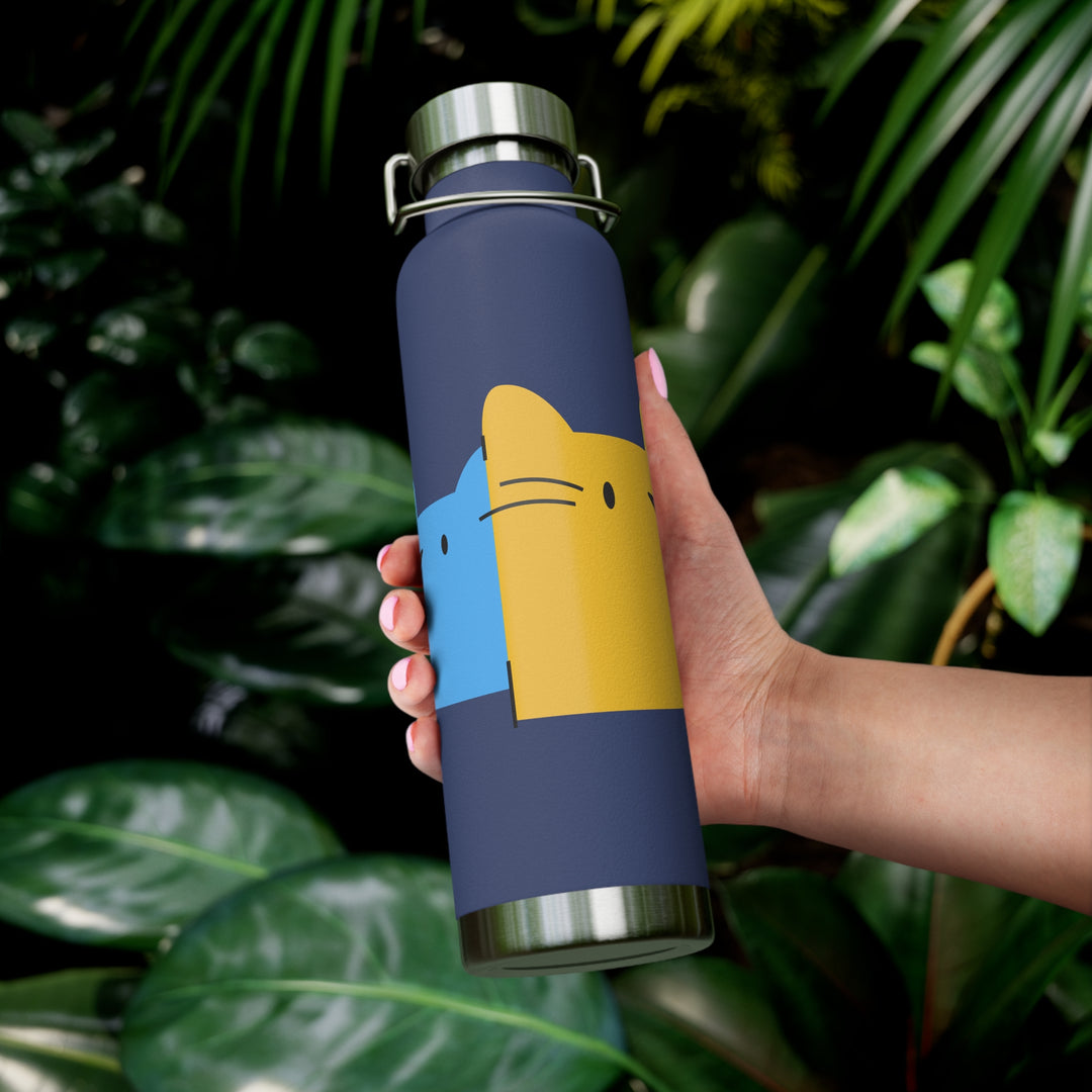 Spy Cats Copper Vacuum Insulated Bottle, 22oz