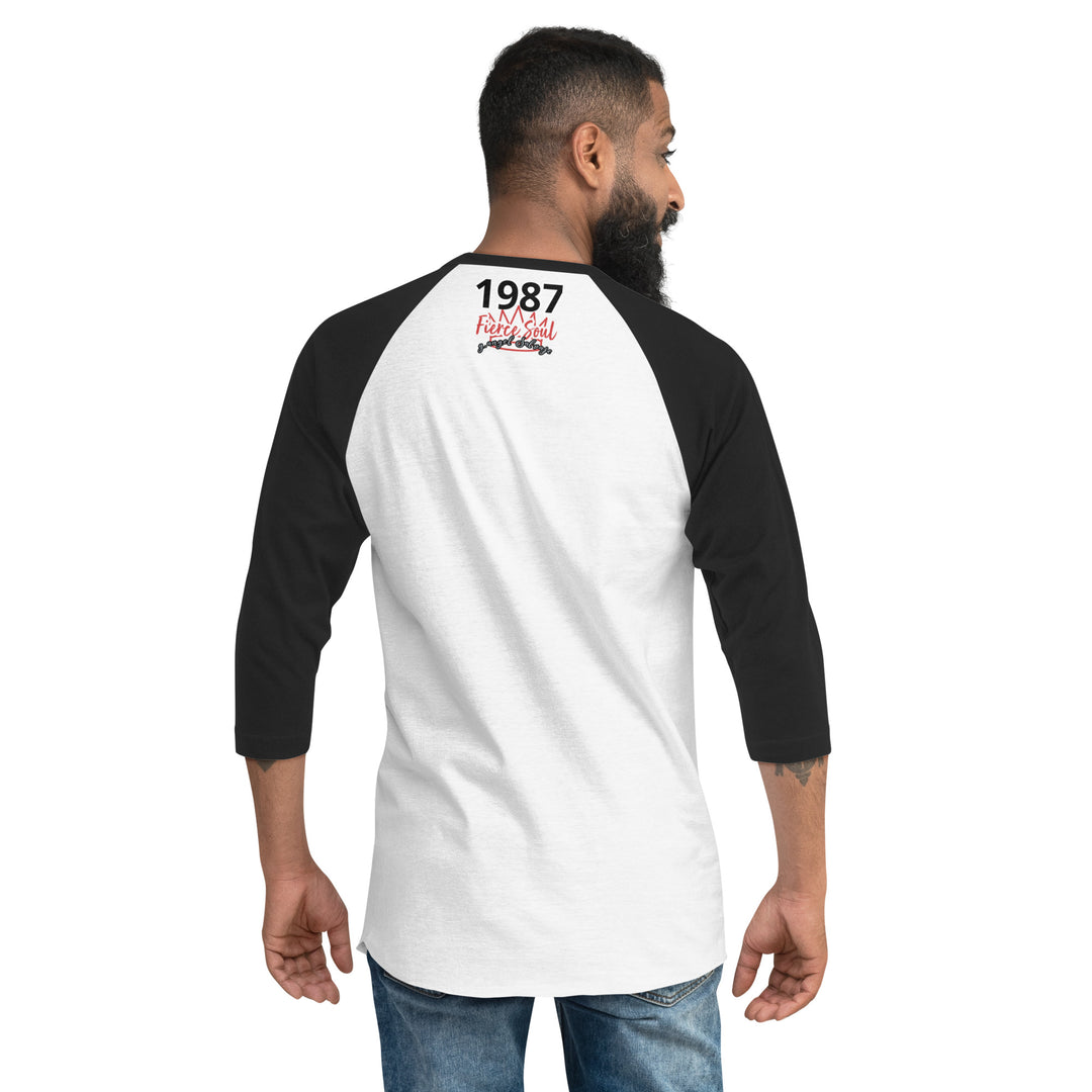 Still of the Night, Wolf Claw 3/4 sleeve raglan shirt
