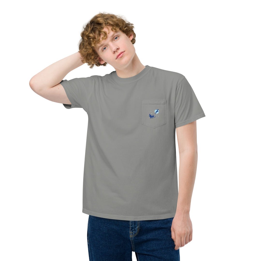 Alpaca'in Christmas Hos Unisex garment-dyed pocket t-shirt