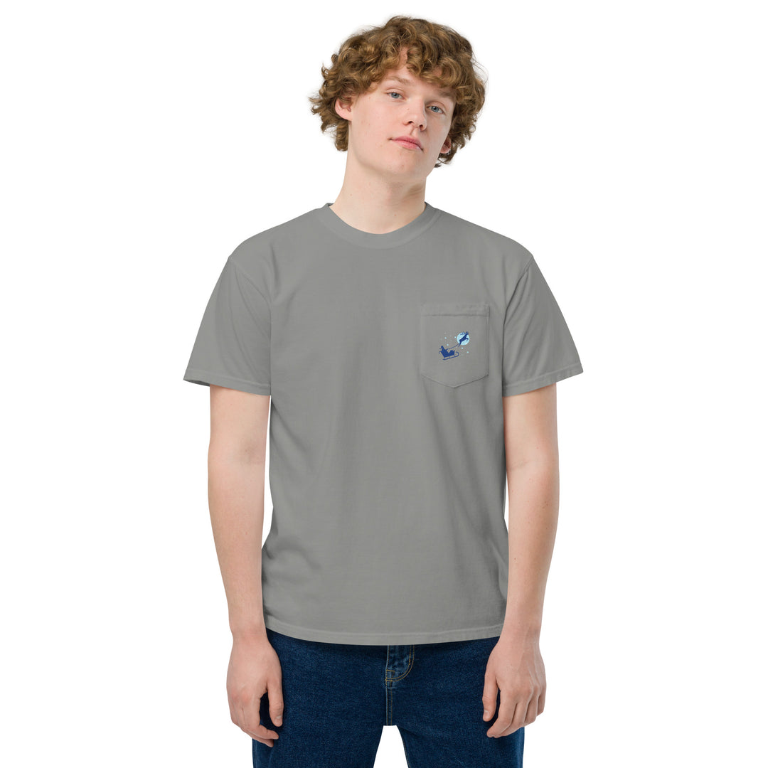 Alpaca'in Christmas Hos Unisex garment-dyed pocket t-shirt