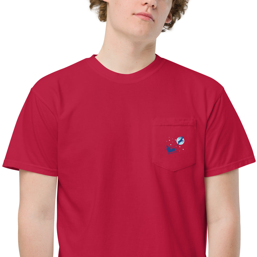 Alpaca'in Christmas Hos Unisex garment-dyed pocket t-shirt