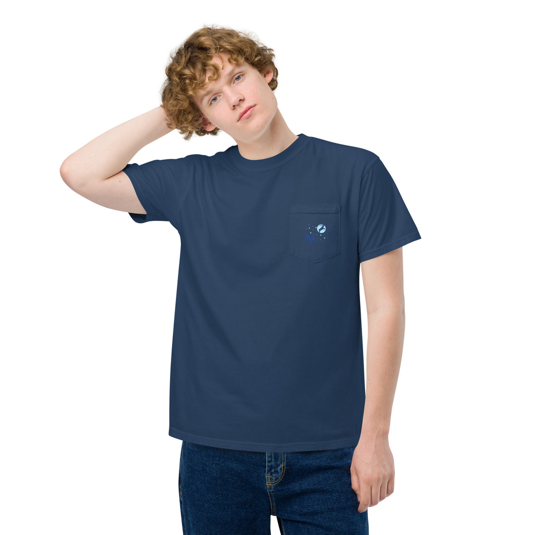 Alpaca'in Christmas Hos Unisex garment-dyed pocket t-shirt