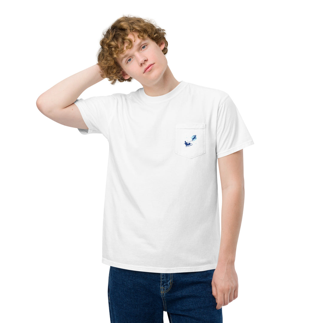 Alpaca'in Christmas Hos Unisex garment-dyed pocket t-shirt