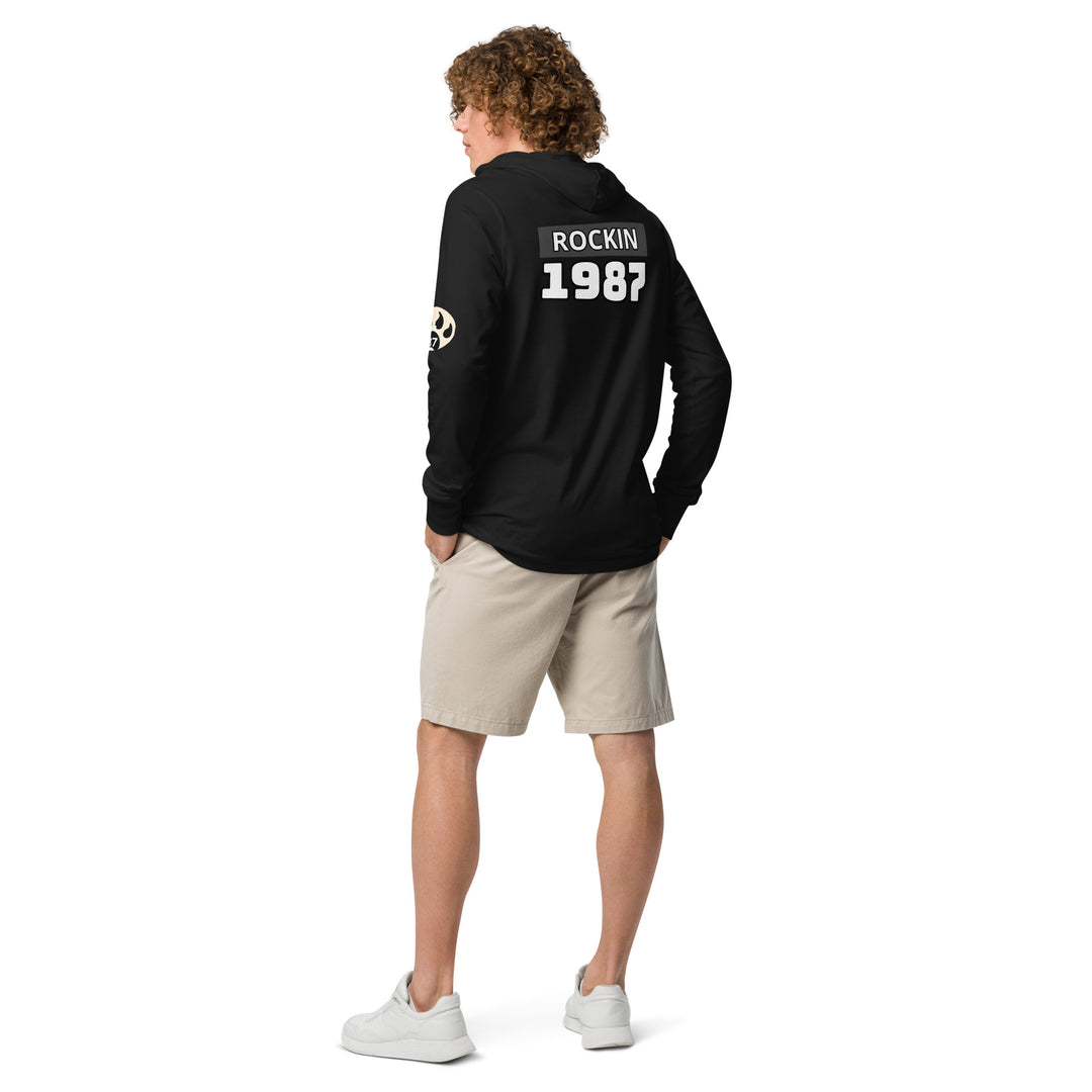 The Still of the Night, wolf clawHooded long-sleeve tee