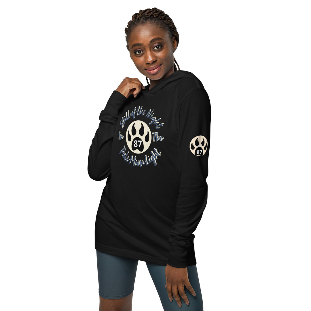 The Still of the Night, wolf clawHooded long-sleeve tee