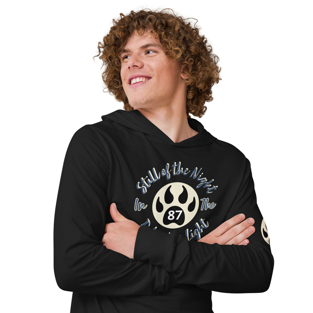 The Still of the Night, wolf clawHooded long-sleeve tee