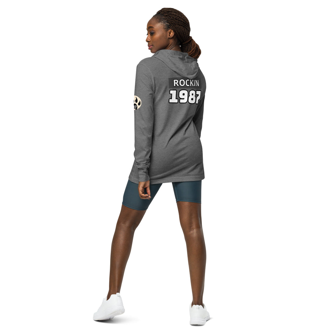 The Still of the Night, wolf clawHooded long-sleeve tee