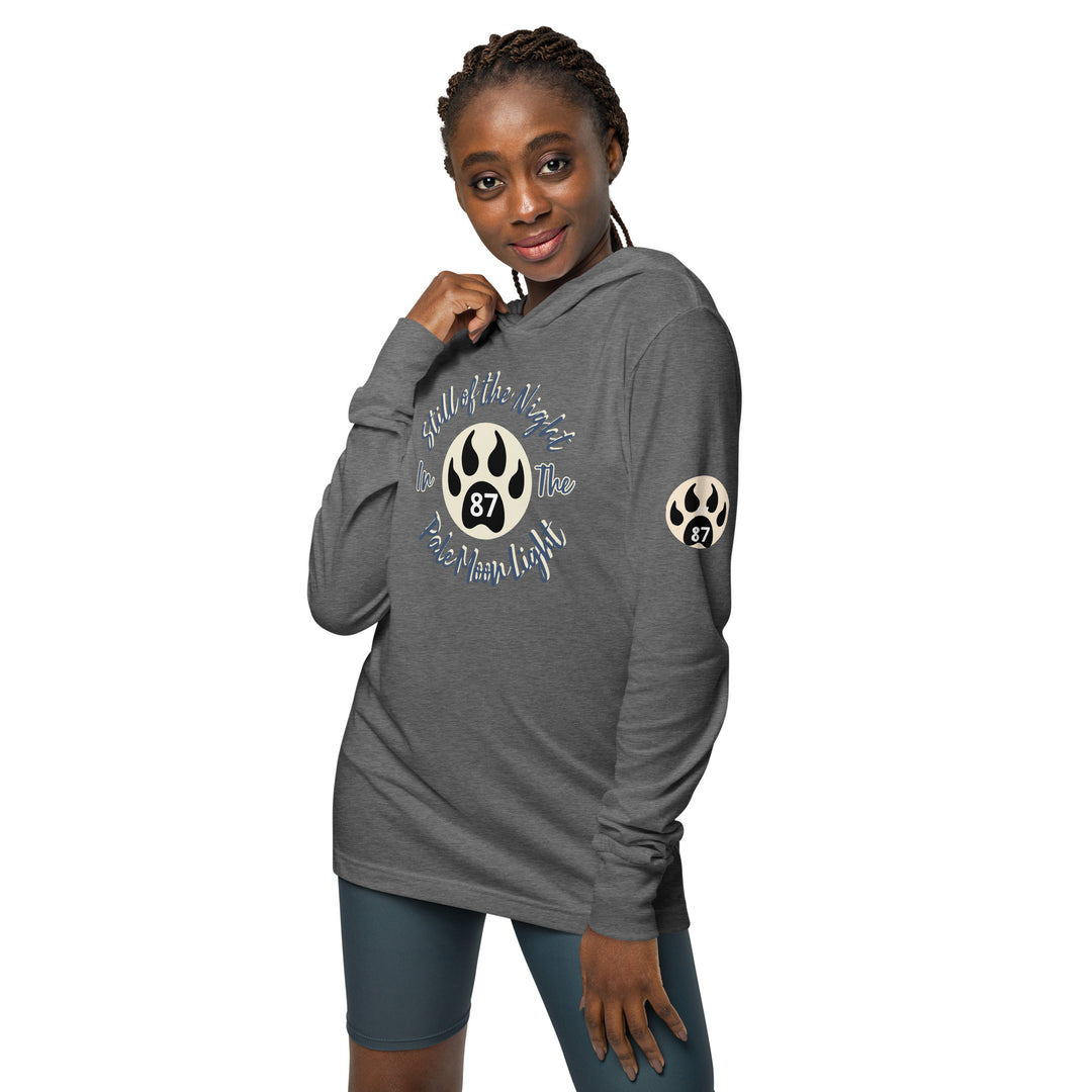 The Still of the Night, wolf clawHooded long-sleeve tee