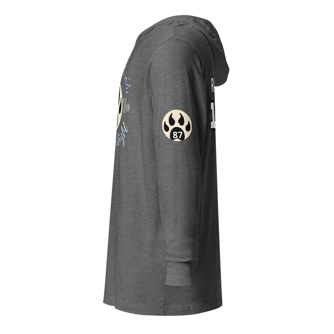 The Still of the Night, wolf clawHooded long-sleeve tee