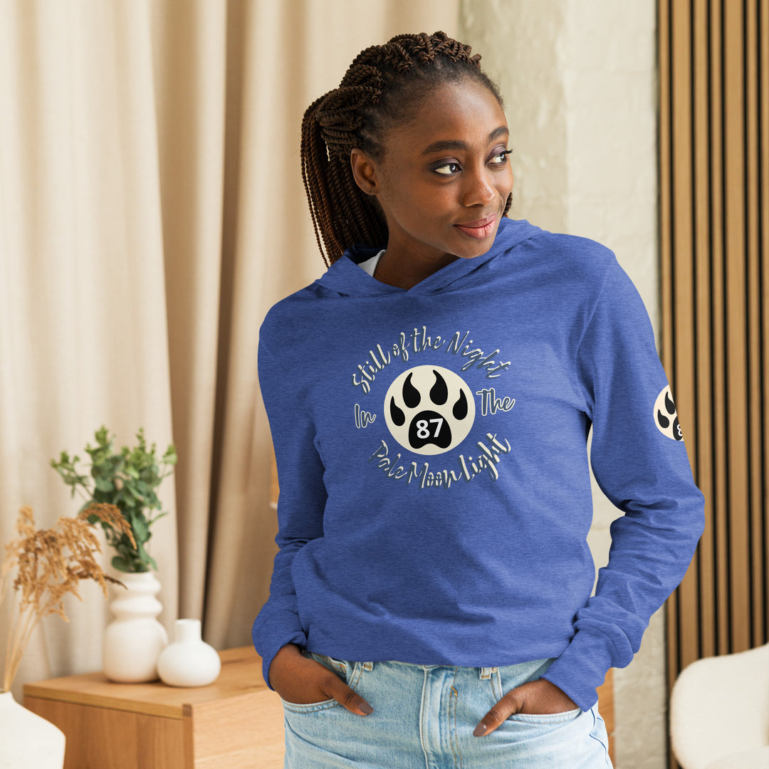The Still of the Night, wolf clawHooded long-sleeve tee