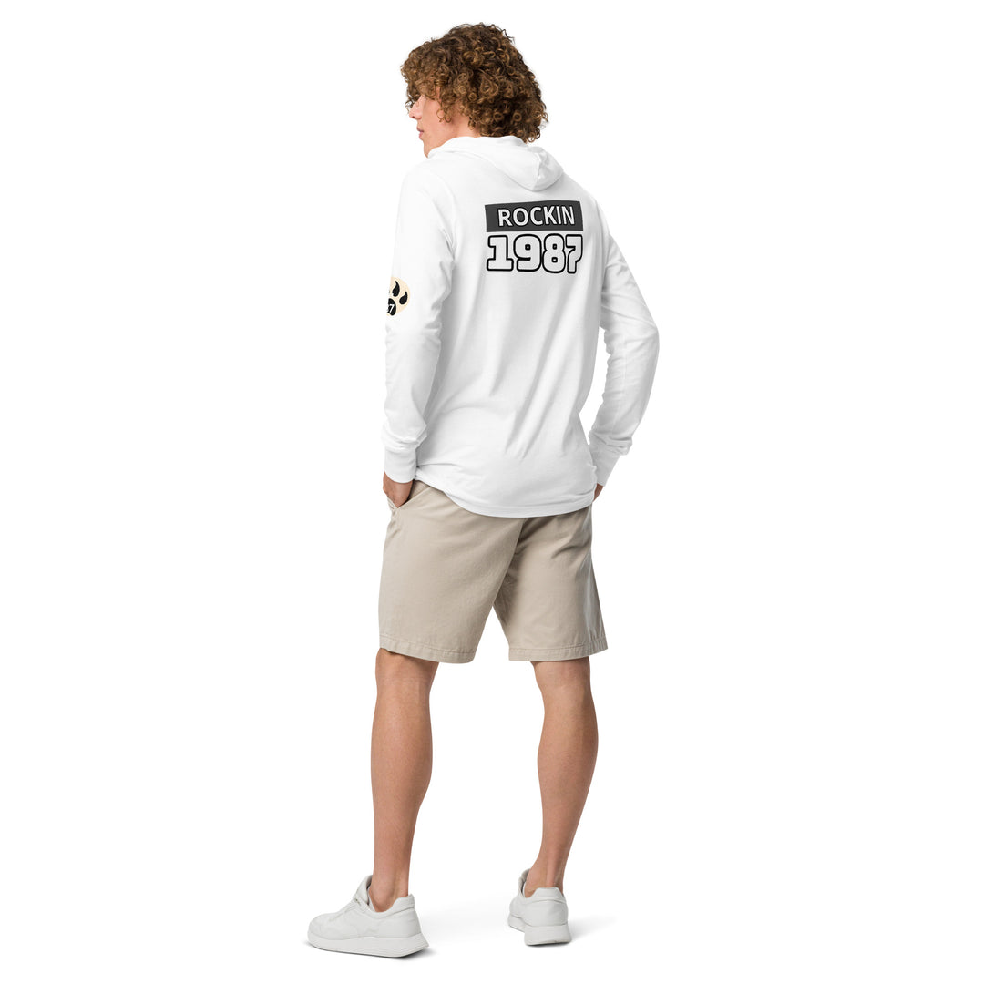The Still of the Night, wolf clawHooded long-sleeve tee