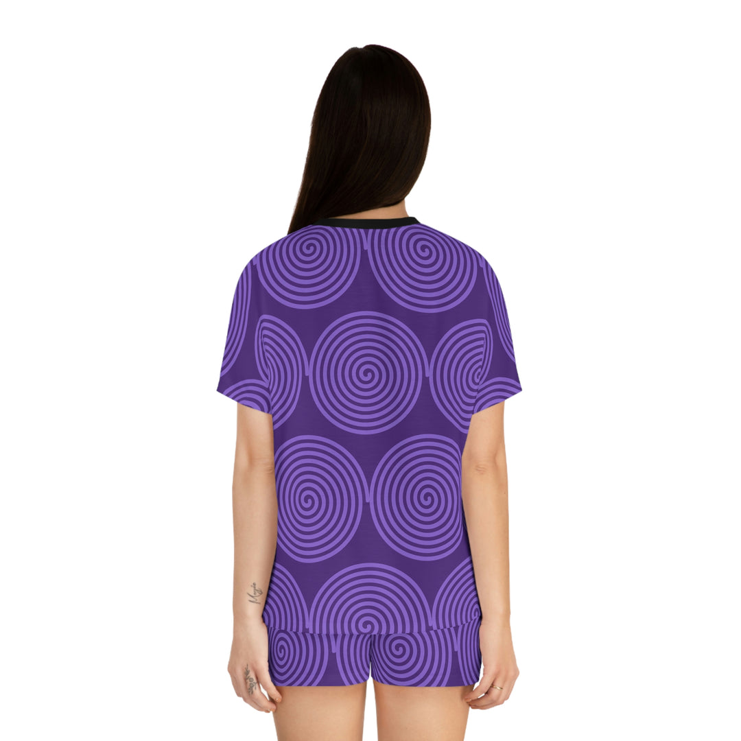 Spin that vinyl all night Women's Short Pajama Set (AOP)